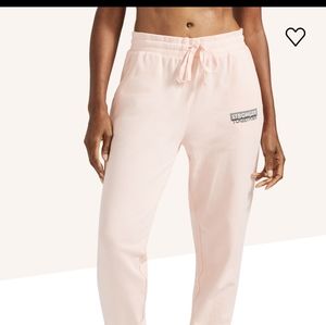 Peloton Ultimate Jogger Women's size 14. NWT